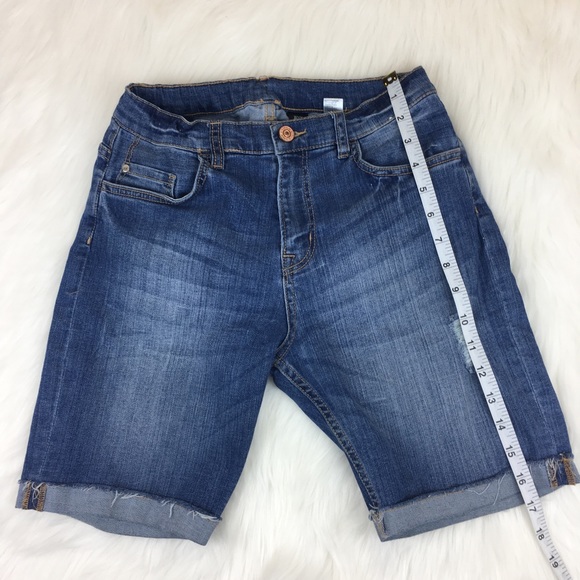 H&M Jaws Cutoff Jean Shorts Size 11-12Y - Picture 4 of 6